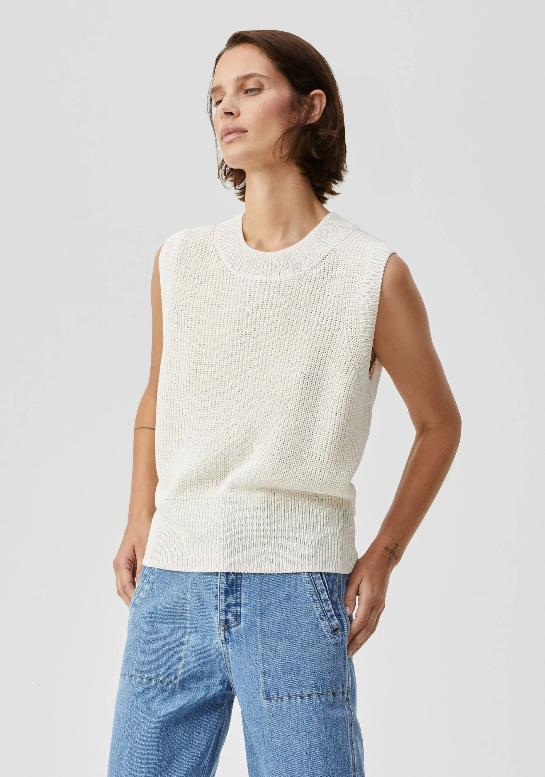 Byron Knit Vest_Milk